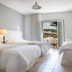 Olive Grove & Lejlighedshotel Svoronata