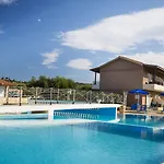 Olive Grove & 3* Свороната