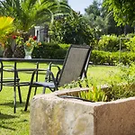 Hotel apartamentowy Olive Grove &