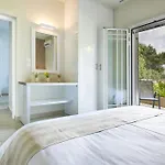 מלון דירות Olive Grove & 3*