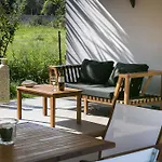 Olive Grove & 3* סבורונטה