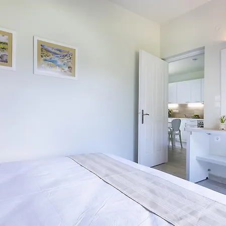 Olive Grove & 3* Svoronata